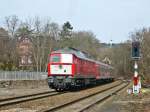 232 903-5 erreicht mit einem RE von Erfurt Hbf nach Altenburg den Bahnhof Jena West auf Gleis 2.
